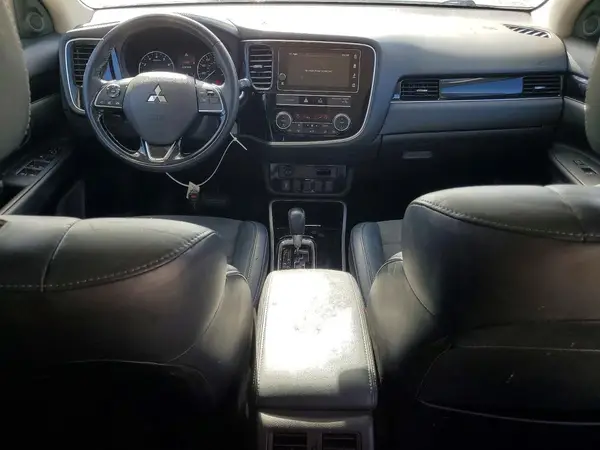 JA4AD3A39KZ025975 2019 MITSUBISHI OUTLANDER - Image 8