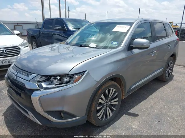 JA4AD3A39KZ030285 2019 MITSUBISHI OUTLANDER - Image 2