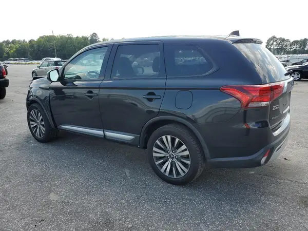 JA4AD3A39KZ033283 2019 MITSUBISHI OUTLANDER - Image 2