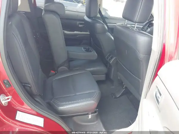 JA4AD3A39KZ037351 2019 MITSUBISHI OUTLANDER - Image 8