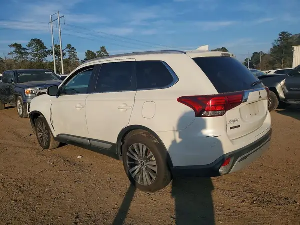 JA4AD3A39KZ038628 2019 MITSUBISHI OUTLANDER - Image 2