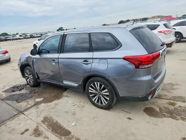 JA4AD3A39KZ044073 2019 MITSUBISHI OUTLANDER - Image 2