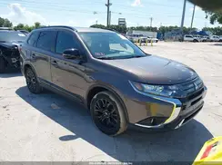 JA4AD3A39KZ051329 2019 MITSUBISHI OUTLANDER