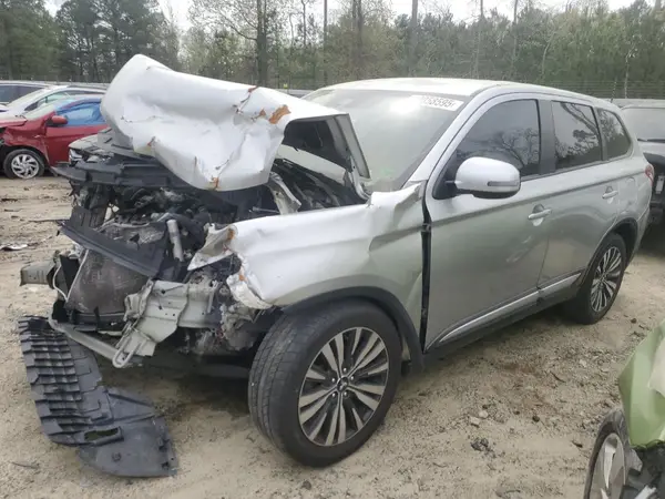 JA4AD3A39LZ011043 2020 MITSUBISHI OUTLANDER - Image 1