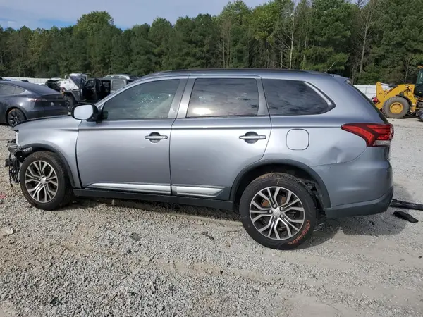 JA4AD3A3XGZ001210 2016 MITSUBISHI OUTLANDER - Image 2
