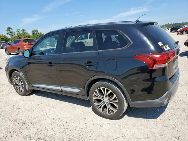 JA4AD3A3XGZ003426 2016 MITSUBISHI OUTLANDER - Image 2