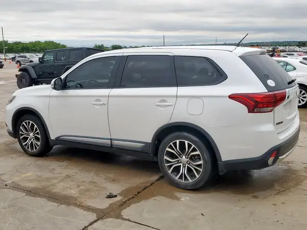 JA4AD3A3XGZ014605 2016 MITSUBISHI OUTLANDER - Image 2