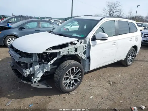 JA4AD3A3XGZ015365 2016 MITSUBISHI OUTLANDER - Image 2