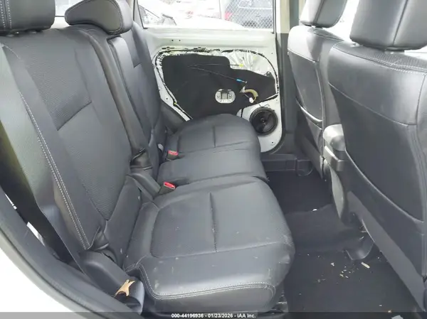 JA4AD3A3XGZ015365 2016 MITSUBISHI OUTLANDER - Image 8