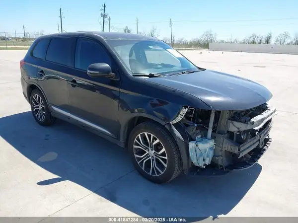 JA4AD3A3XGZ040394 2016 MITSUBISHI OUTLANDER - Image 1