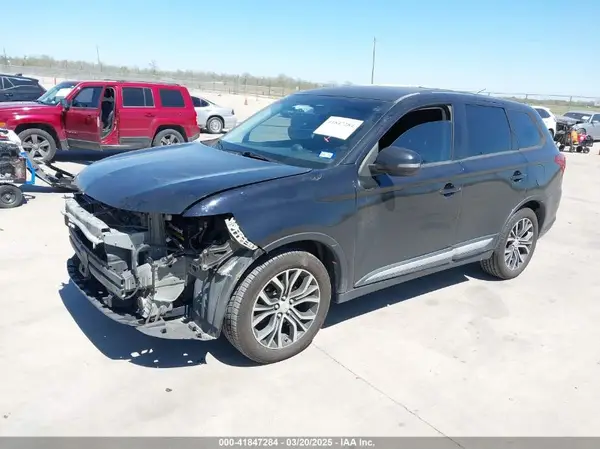 JA4AD3A3XGZ040394 2016 MITSUBISHI OUTLANDER - Image 2