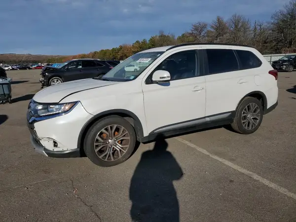 JA4AD3A3XGZ055543 2016 MITSUBISHI OUTLANDER - Image 1