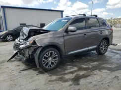 JA4AD3A3XHZ012659 2017 MITSUBISHI OUTLANDER