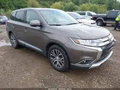 JA4AD3A3XHZ041224 2017 MITSUBISHI OUTLANDER