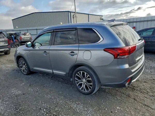 JA4AD3A3XHZ060386 2017 MITSUBISHI OUTLANDER - Image 2