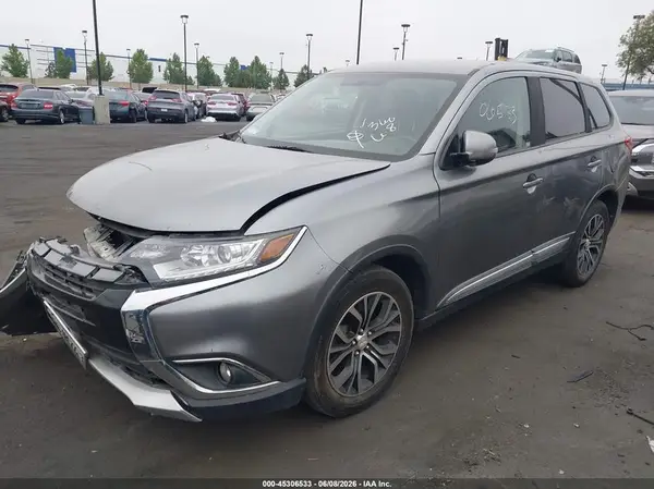 JA4AD3A3XHZ063451 2017 MITSUBISHI OUTLANDER - Image 2