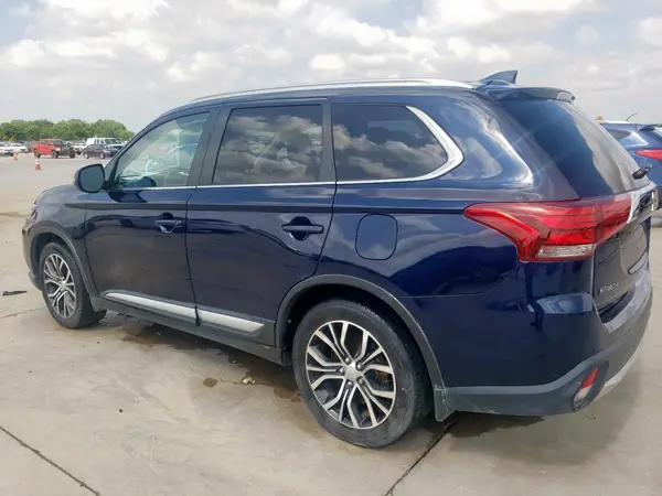 JA4AD3A3XHZ070285 2017 MITSUBISHI OUTLANDER - Image 2