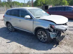JA4AD3A3XJJ002427 2018 MITSUBISHI OUTLANDER