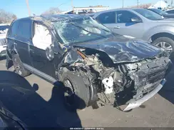 JA4AD3A3XJJ003688 2018 MITSUBISHI OUTLANDER