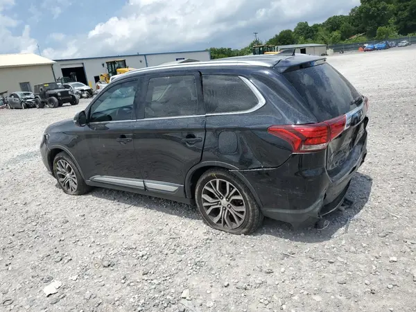 JA4AD3A3XJZ017897 2018 MITSUBISHI OUTLANDER - Image 2