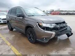 JA4AD3A3XJZ036501 2018 MITSUBISHI OUTLANDER