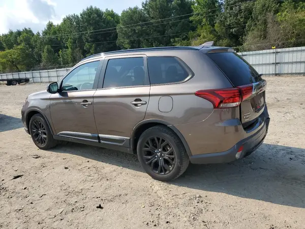 JA4AD3A3XJZ049040 2018 MITSUBISHI OUTLANDER - Image 2
