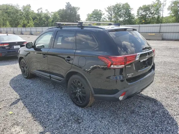 JA4AD3A3XJZ059762 2018 MITSUBISHI OUTLANDER - Image 2