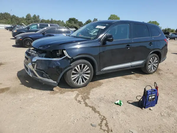 JA4AD3A3XKJ000601 2019 MITSUBISHI OUTLANDER - Image 1