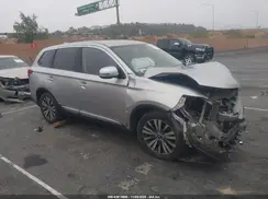 JA4AD3A3XKZ006853 2019 MITSUBISHI OUTLANDER