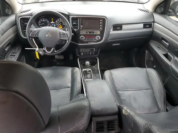 JA4AD3A3XKZ007825 2019 MITSUBISHI OUTLANDER - Image 8