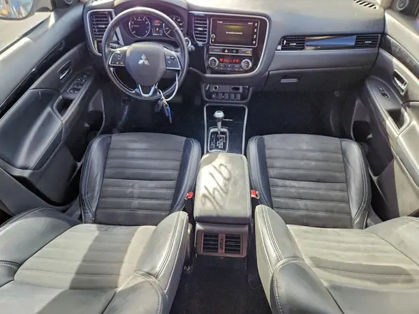 JA4AD3A3XKZ010224 2019 MITSUBISHI OUTLANDER - Image 8