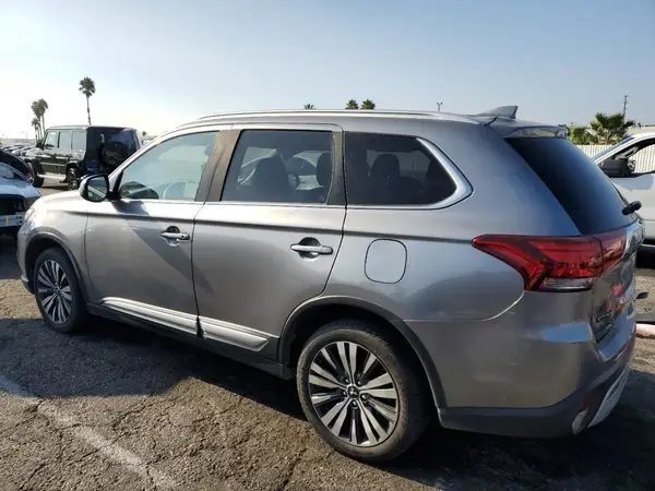 JA4AD3A3XKZ024981 2019 MITSUBISHI OUTLANDER - Image 2