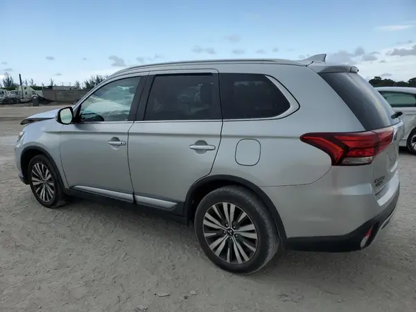 JA4AD3A3XKZ033342 2019 MITSUBISHI OUTLANDER - Image 2