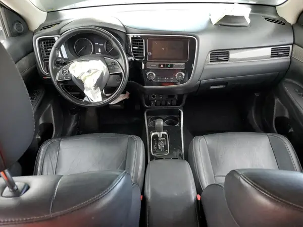 JA4AD3A3XKZ033342 2019 MITSUBISHI OUTLANDER - Image 8