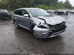 JA4AD3A3XKZ042638 2019 MITSUBISHI OUTLANDER