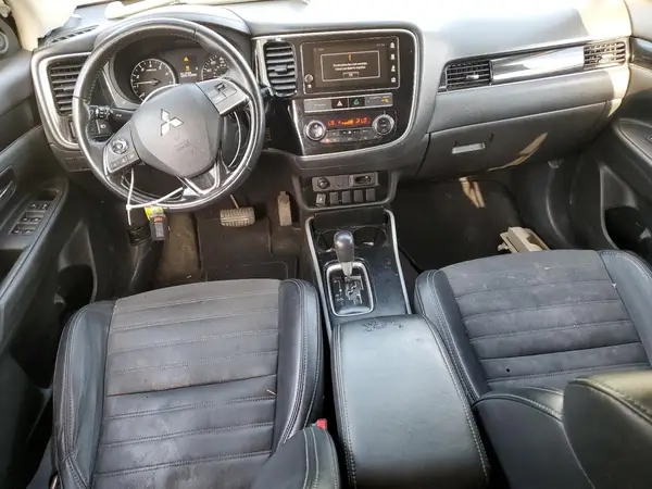JA4AD3A3XKZ043305 2019 MITSUBISHI OUTLANDER - Image 8