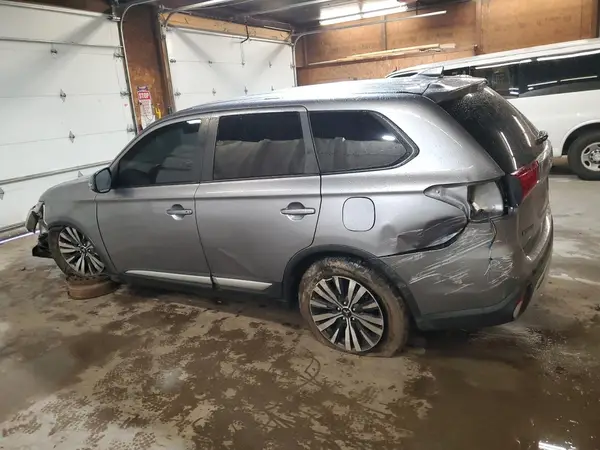 JA4AD3A3XKZ044793 2019 MITSUBISHI OUTLANDER - Image 2
