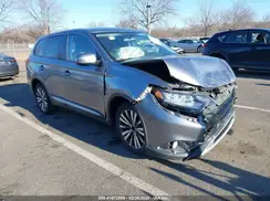 JA4AD3A3XKZ045135 2019 MITSUBISHI OUTLANDER