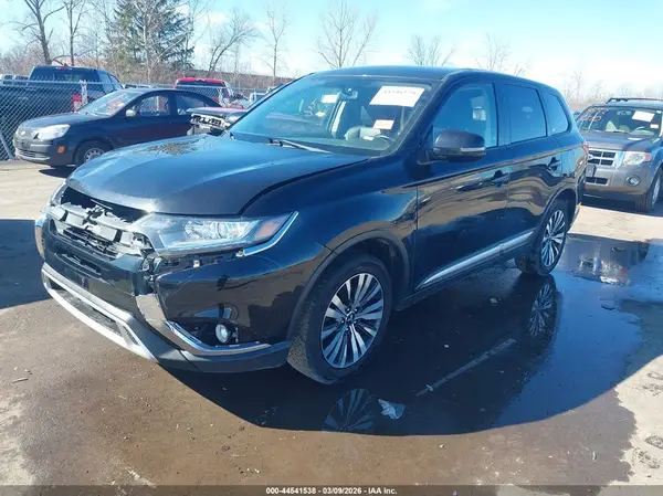 JA4AD3A3XKZ045362 2019 MITSUBISHI OUTLANDER - Image 2