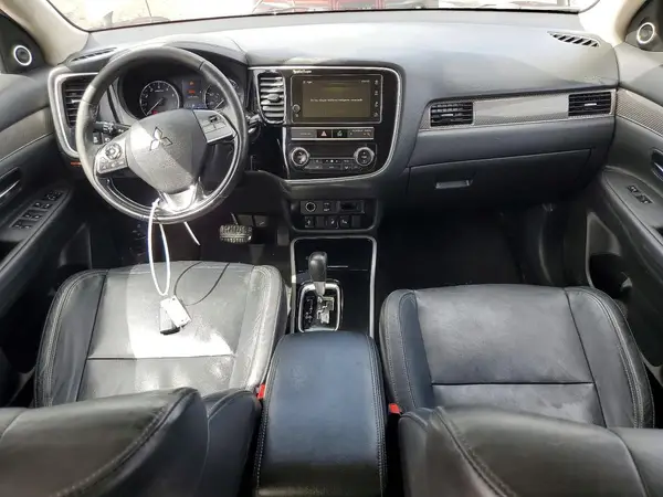 JA4AD3A3XKZ051324 2019 MITSUBISHI OUTLANDER - Image 8