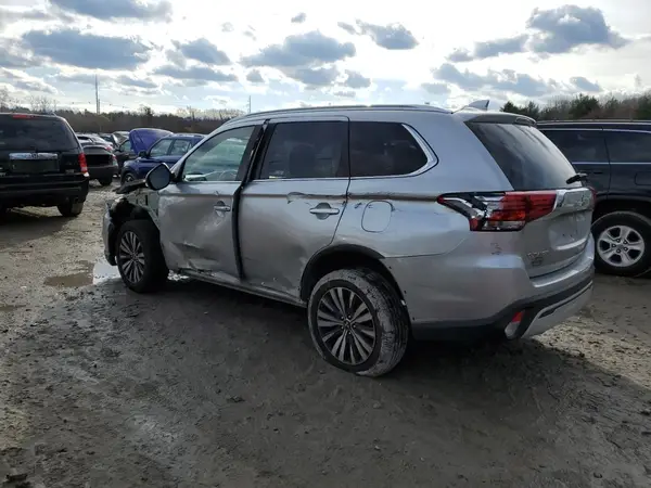 JA4AD3A3XLJ000597 2020 MITSUBISHI OUTLANDER - Image 2