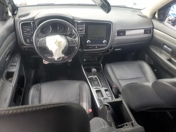 JA4AD3A3XLJ000745 2020 MITSUBISHI OUTLANDER - Image 8