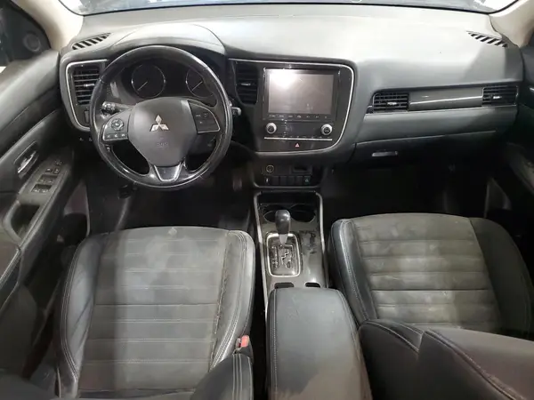 JA4AD3A3XLZ003260 2020 MITSUBISHI OUTLANDER - Image 8