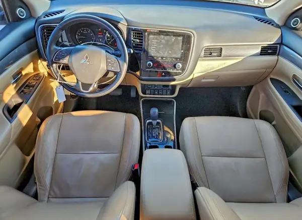 JA4AD3A3XLZ003808 2020 MITSUBISHI OUTLANDER - Image 8