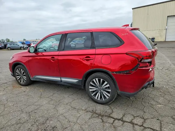 JA4AD3A3XLZ004442 2020 MITSUBISHI OUTLANDER - Image 2