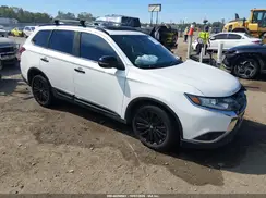 JA4AD3A3XLZ005171 2020 MITSUBISHI OUTLANDER
