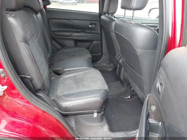 JA4AD3A3XLZ005459 2020 MITSUBISHI OUTLANDER - Image 8