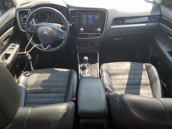 JA4AD3A3XLZ008183 2020 MITSUBISHI OUTLANDER - Image 8