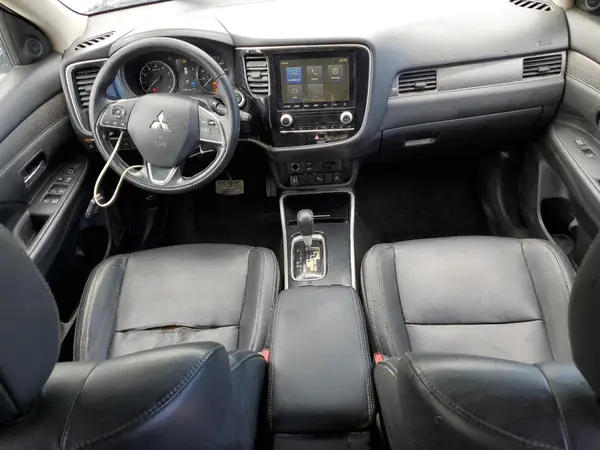 JA4AD3A3XLZ012752 2020 MITSUBISHI OUTLANDER - Image 8