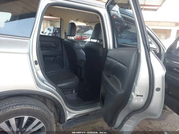 JA4AD3A3XLZ020396 2020 MITSUBISHI OUTLANDER - Image 8